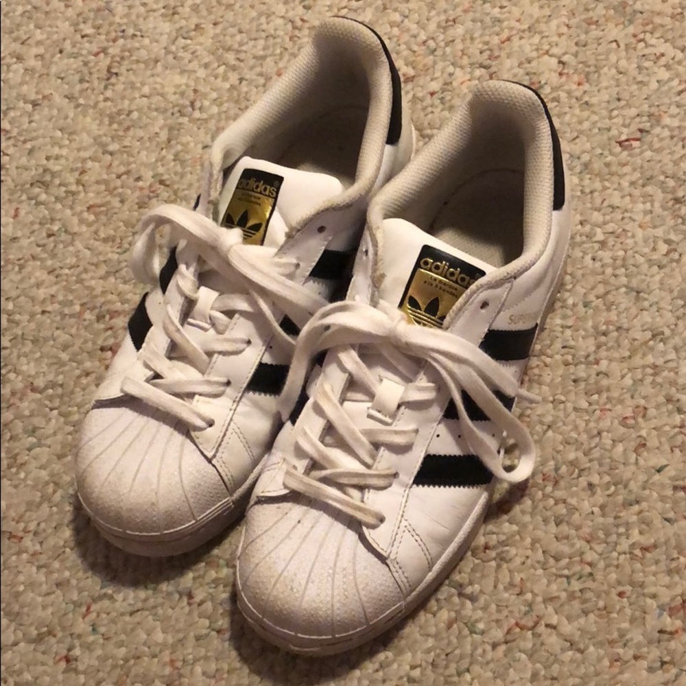 Adidas superstar